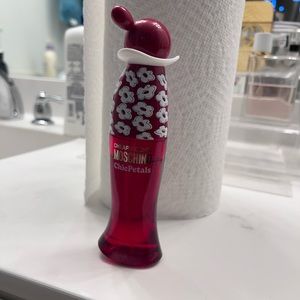 Moschino Cheap & Chic Fragrance